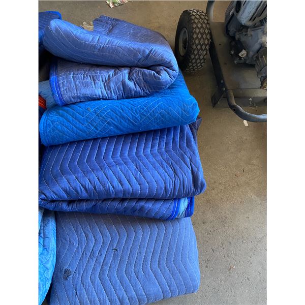 Bin moving blankets