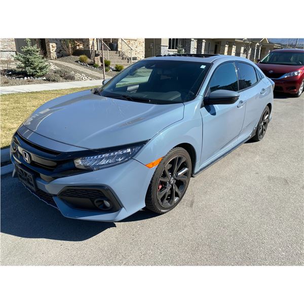 2017  Honda Civic Sport touring Rebuilt status 127,377kms