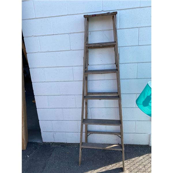 Ladder