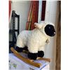 Image 1 : Rocking sheep