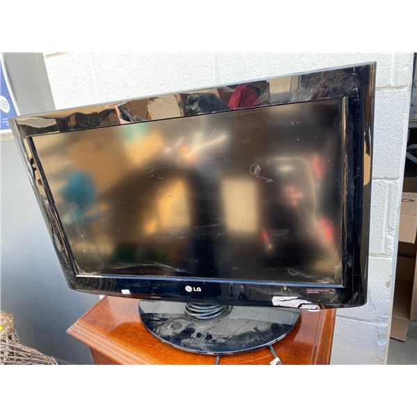 Lg tv 26 inch tv