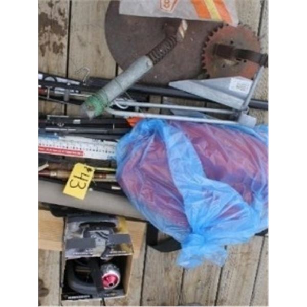 PIRANHA MAX15 FISH FINDER, FISHING RODS, FISHING GEAR