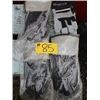 Image 1 : 4 PAIRS OF NEW GLOVES