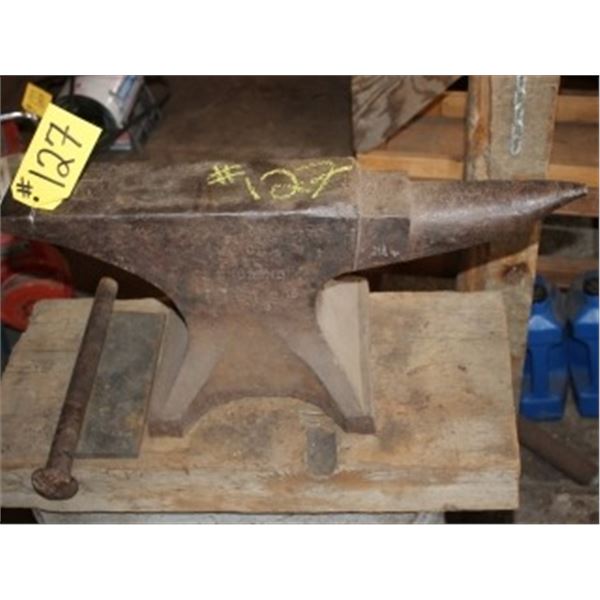 PETER WRIGHT ANVIL (APPOROX 140 LBS)