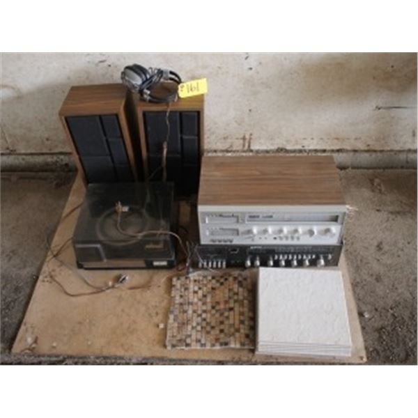 STEREO SYSTEM & TILES