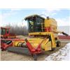 Image 2 : NEW HOLLAND TR86 COMBINE