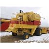 Image 5 : NEW HOLLAND TR86 COMBINE