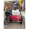 Image 1 : HONDA 5.5 HP PRESSURE WASHER