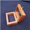 Image 3 : Beautiful Koa Wood Jewelry Box: 5 1/2 x 4 1/2 x 2 1/2''