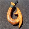 Image 9 : Monkey Pod Hook, Koa Fish Hook Necklaces, Hawaiian Koa Helmet