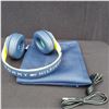 Image 3 : Tommy Hilfiger Wireless Headphones & Vera Bradley Campus Backpack