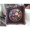 Image 1 : Vintage Floral Needlepoint Designer Pillow #1741808