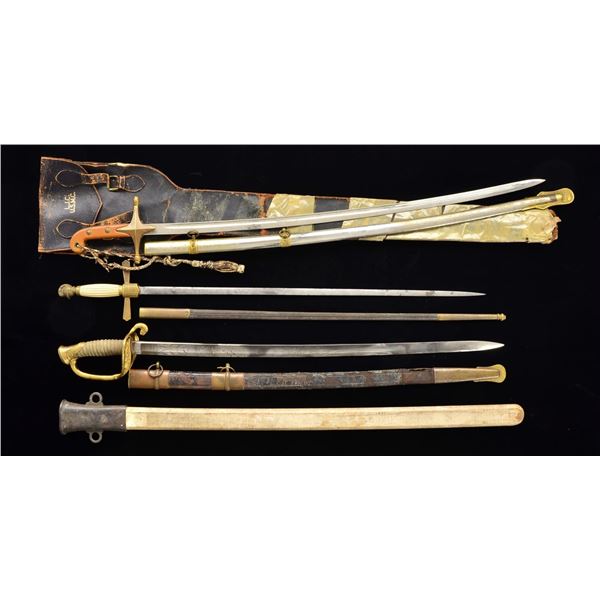 10 US SWORDS & SCABBARDS.