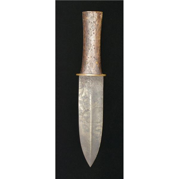 INDIAN BEAVERTAIL TRADE KNIFE.