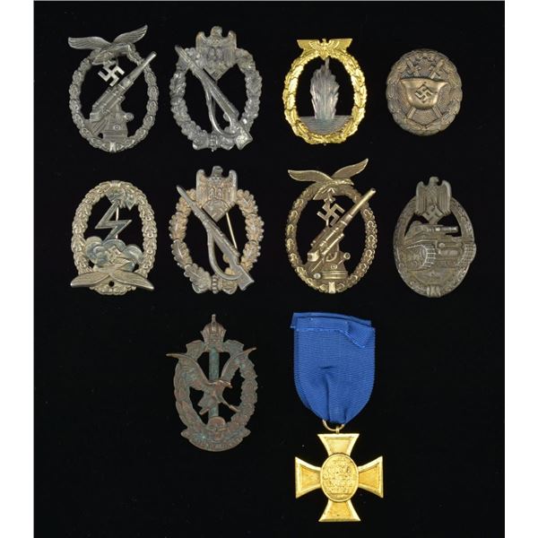 WWI & WWII GERMAN BADGES & MEDAL.
