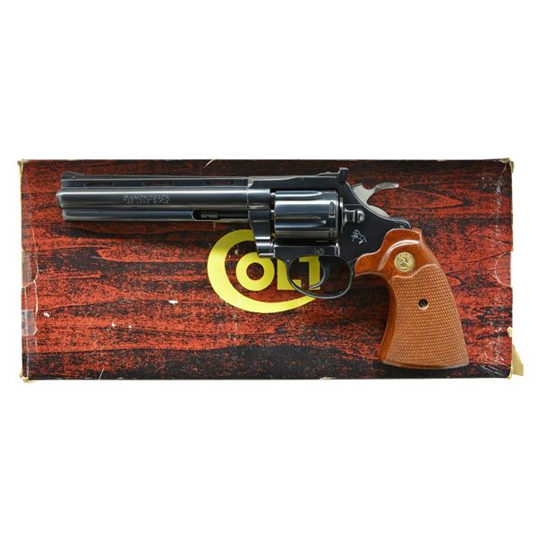 COLT DIAMONDBACK DA REVOLVER.