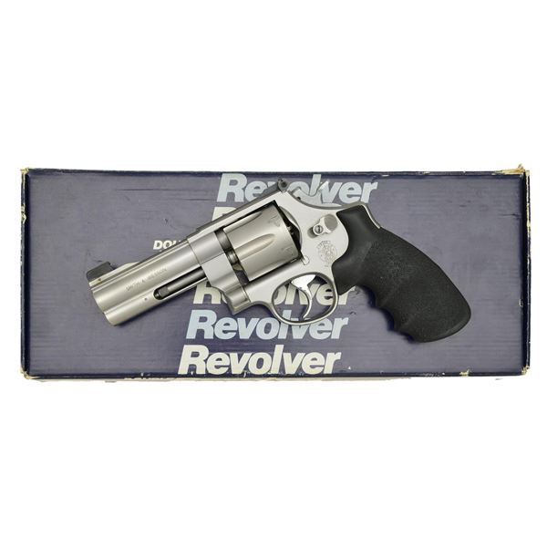 SMITH & WESSON 625-3 REVOLVER.