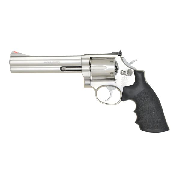 SMITH & WESSON MODEL 686 DA REVOLVER.