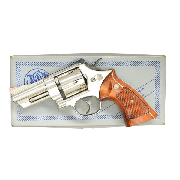 SMITH & WESSON MODEL 27-2 DA REVOLVER.