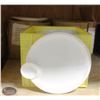 Image 1 : 3 CASE OF CHIP AND DIP SERVING PLATES  APPR 48