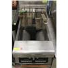 Image 2 : FRYMASTER COMMERCIAL DEEP FRYER – NAT. GAS 110V