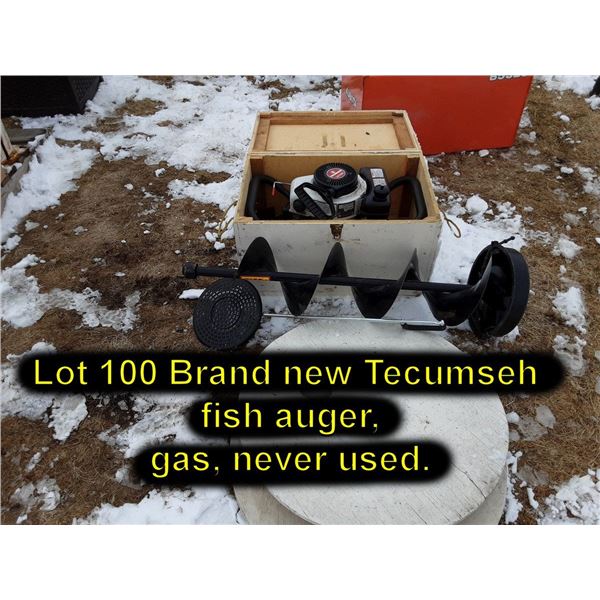 Brand new Tecumesh fish auger, gas, never used