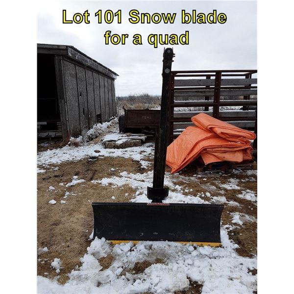 Show blade for a quad