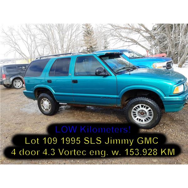 1995 SLS Jimmy GMC 4 door 4.3 Vortec eng with only 153,298 KM