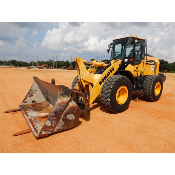 2019 KOMATSU WA320-8 Wheel Loader