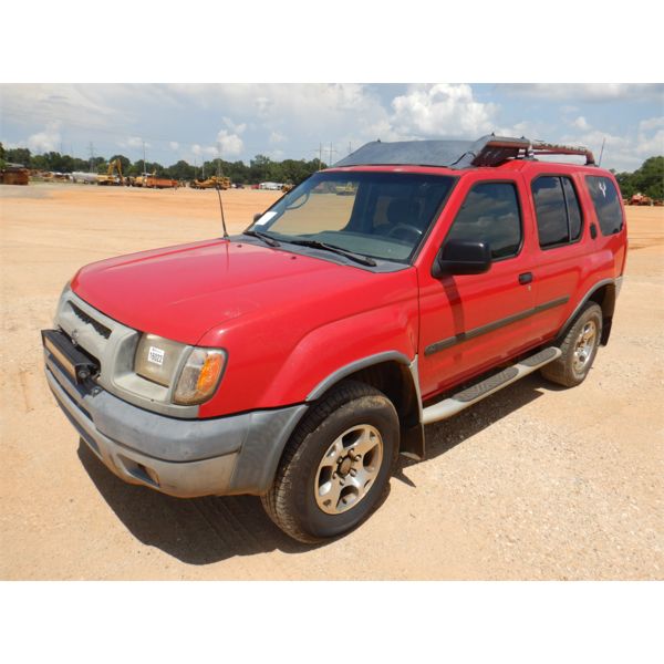 2000 NISSAN XTERRA SE SUV