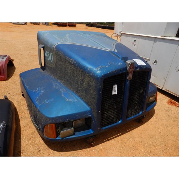 KENWORTH T600 TRUCK HOOD