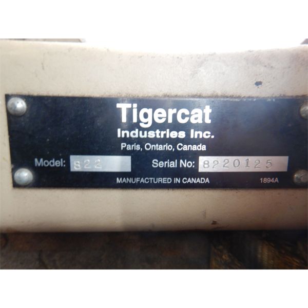 とら 2002 TIGERCAT 822 TRACK Feller Buncher - J.M. Wood Auction Company