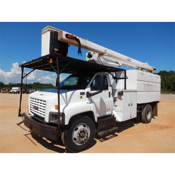2005 GMC C7500 Bucket Truck
