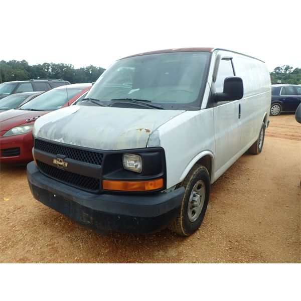 2006 CHEVROLET EXPRESS Cargo Van
