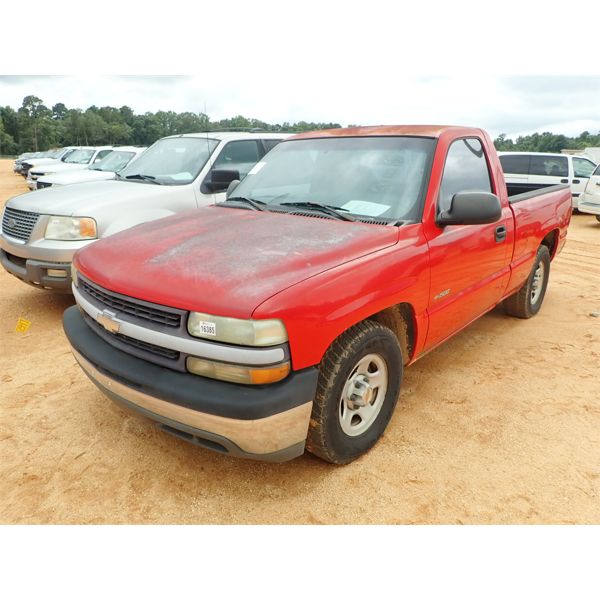 2002 CHEVROLET 1500 Pickup Truck