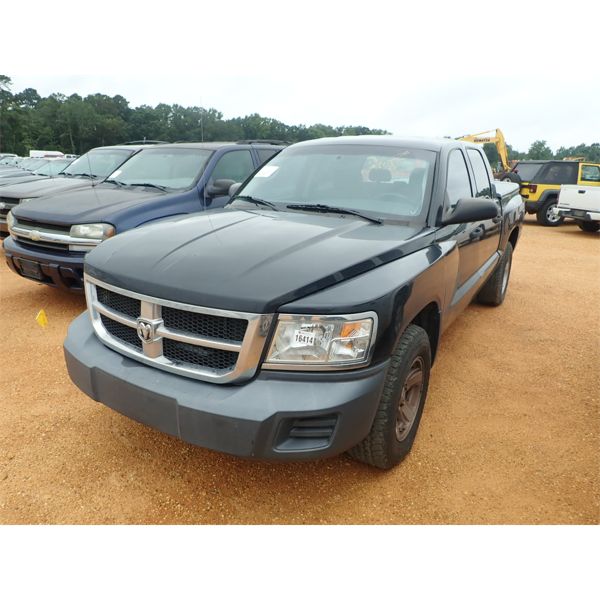 2008 DODGE DAKOTA SXT Pickup Truck