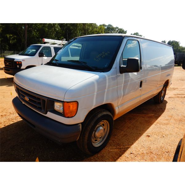 2006 FORD E150 Cargo Van