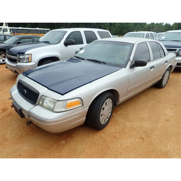 2008 FORD CROWN VICTORIA Automobile