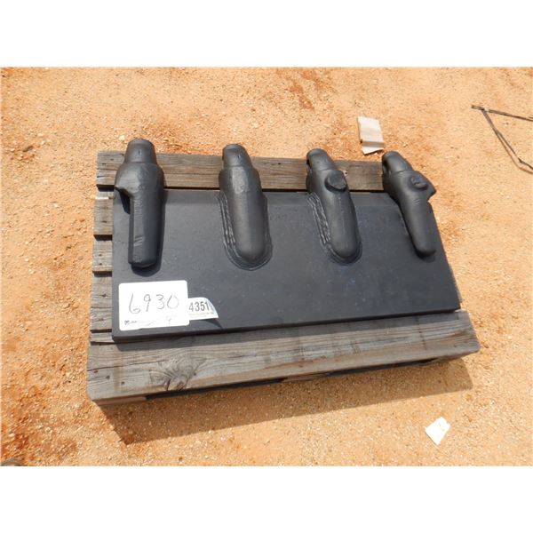 EXCAVATOR LIP ASSEMBLY (2” x 18” x 42.5”) W/ HENSLEY XS40 ADAPTERS,  fits bucket