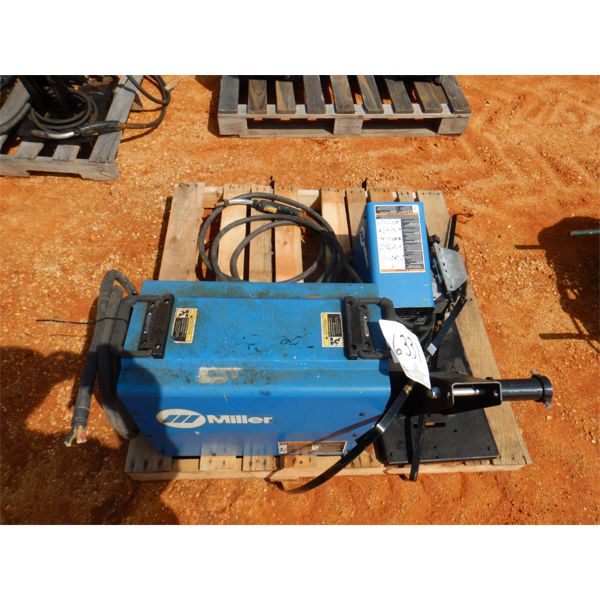 MILLER XMT350 WELDER
