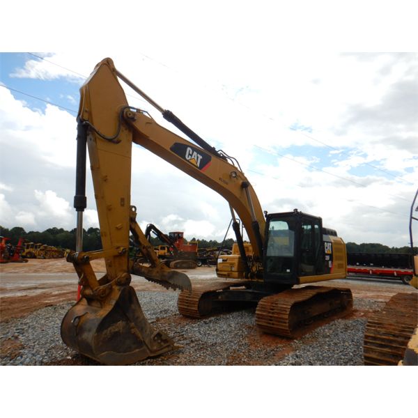 2017 CAT 326FL Excavator