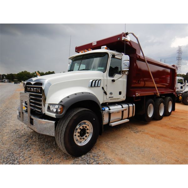 2021 MACK GR64F Dump Truck