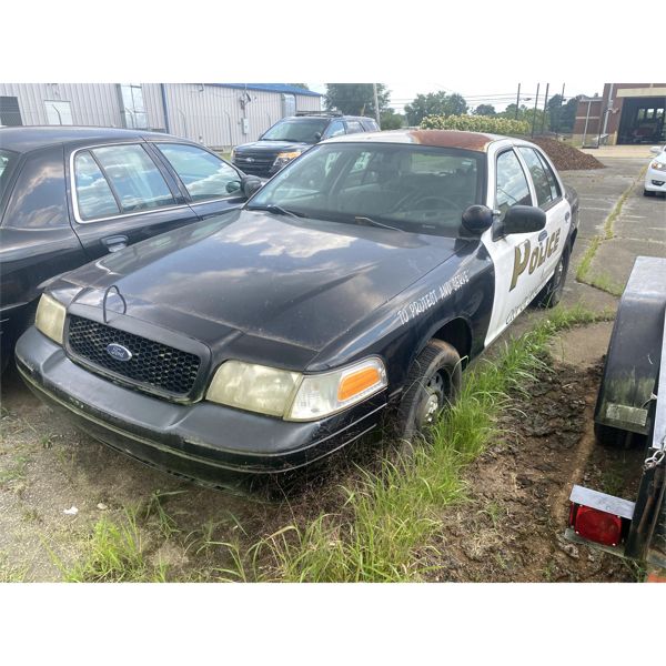 2008 FORD CROWN VICTORIA Automobile
