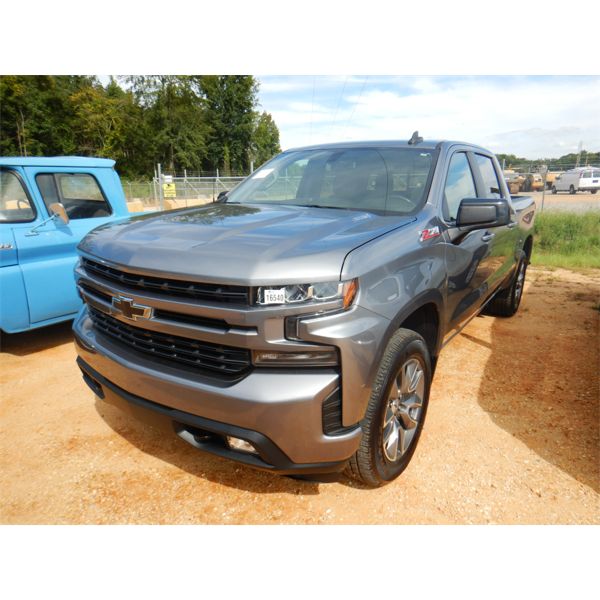 2021 CHEVROLET SILVERADO RST Z71 Pickup Truck