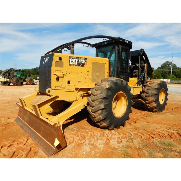 2017 CAT 525D Skidder