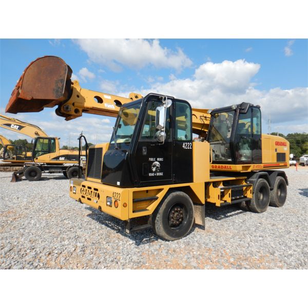 2015 GRADALL XL4100IV Excavator - Wheel