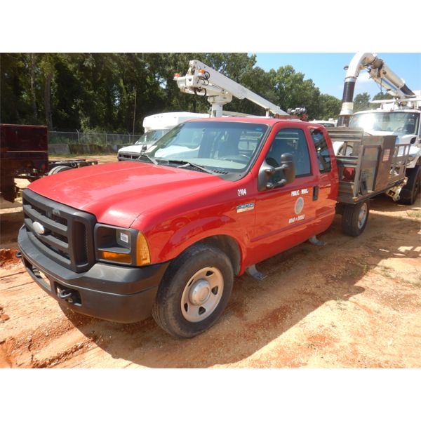 2005 FORD F250 XL Service / Mechanic Truck