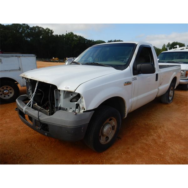 2006 FORD F250 XL Pickup Truck