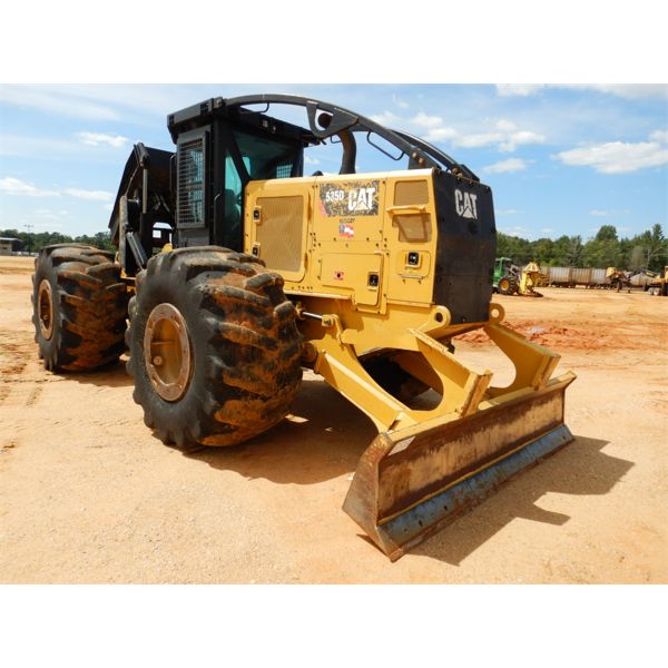2015 CAT 535D Skidder