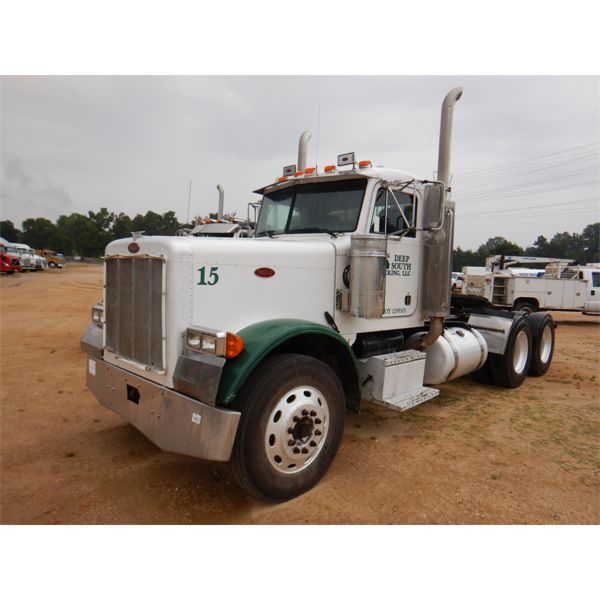 2002 PETERBILT 379 Day Cab Truck